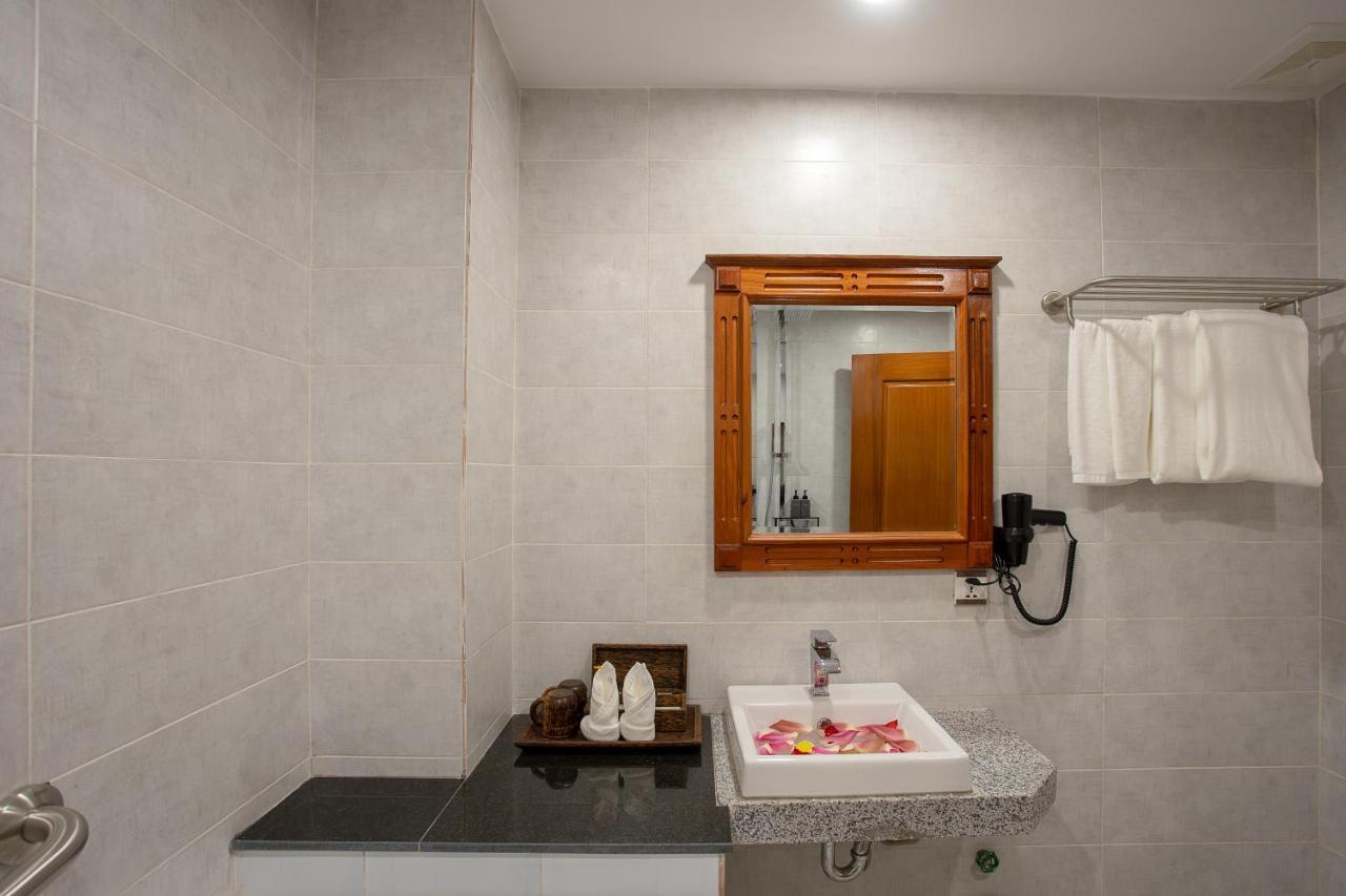 Siem Reap City Angkor Boutique Экстерьер фото